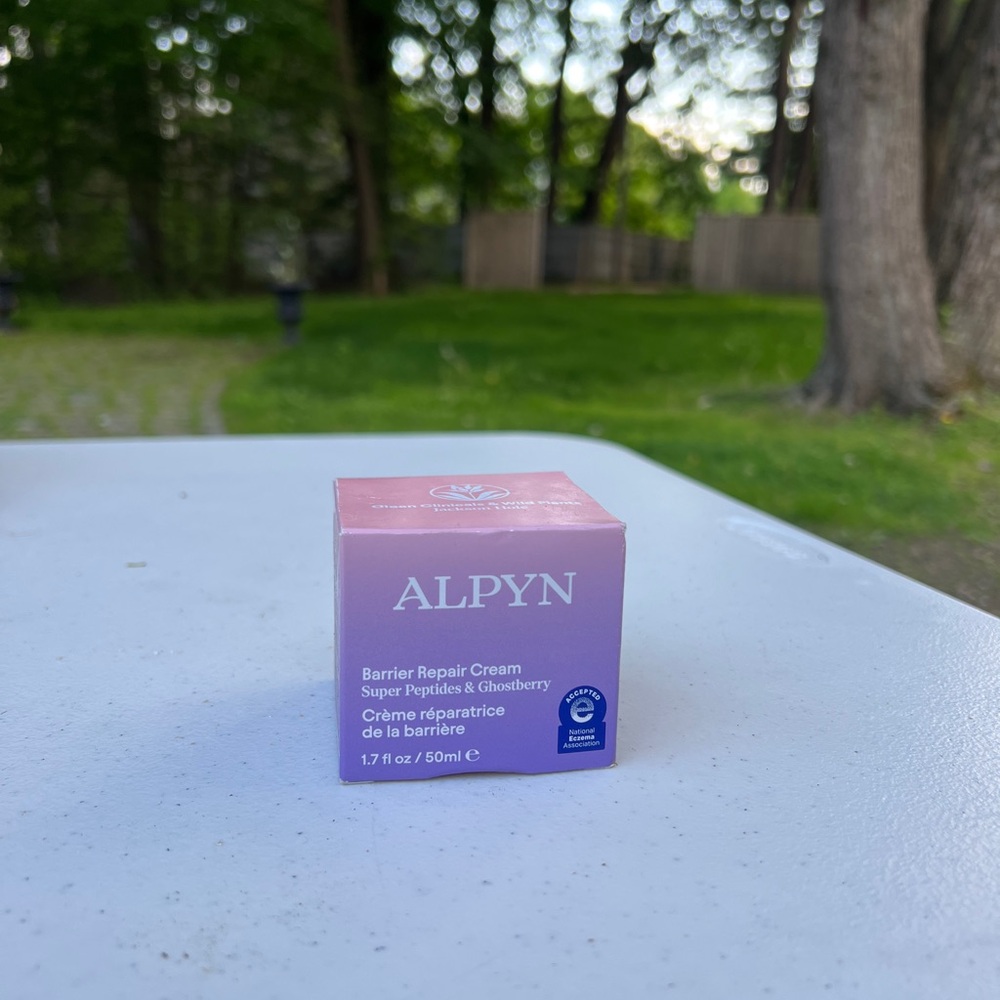Alpyn beauty barrier repair cream